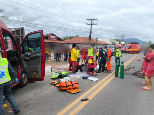 Ciclista morre atropelado por caminhão na na SC-410 em Tijucas