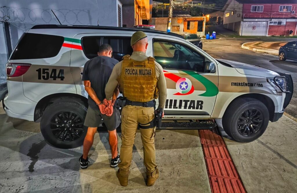 Suspeito por matar o próprio irmão é preso poucas horas após o crime em BC