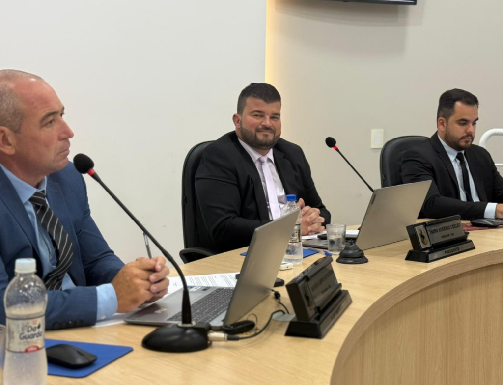 Câmara de Arroio do Silva aprova REFIS 2026 e medida para alunos com TEA