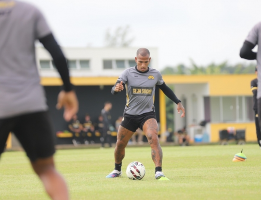 Criciúma terá desfalque e provável escalação definida na estreia