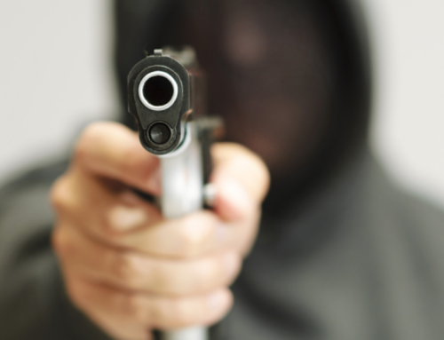 Homem de 63 anos sofre roubo em Criciúma