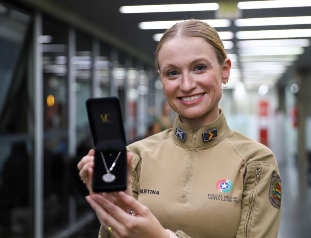 Prefeitura de Criciúma homenageia 33 mulheres com Medalha Thati Teixeira