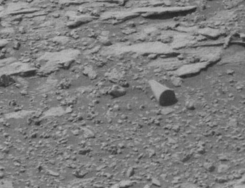 Cilindro misterioso é registrado em imagem de Marte