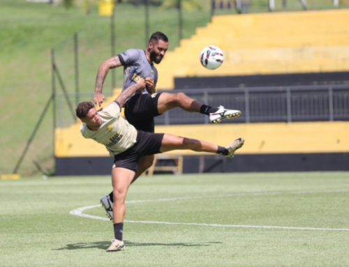 Criciúma intensifica preparação para estreia na Série B