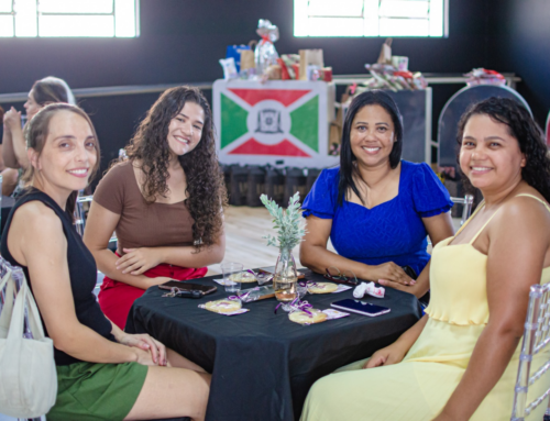 Café das Mulheres reúne 60 participantes em Criciúma