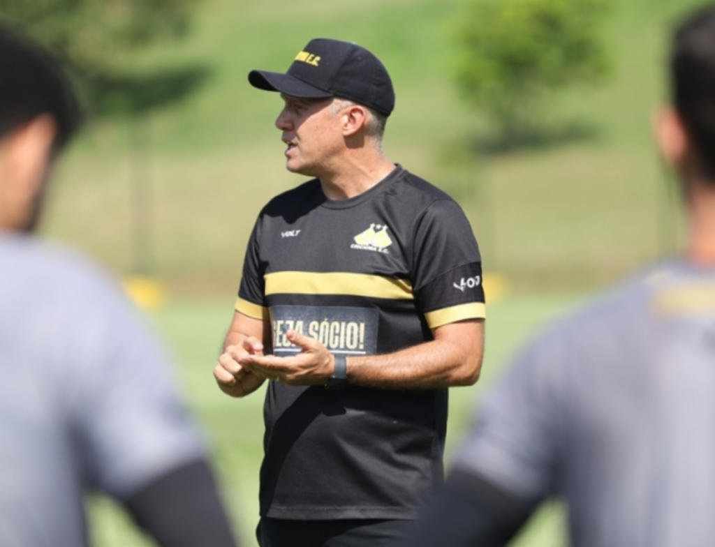 Criciúma esconde lesões e pode ter desfalque na estreia