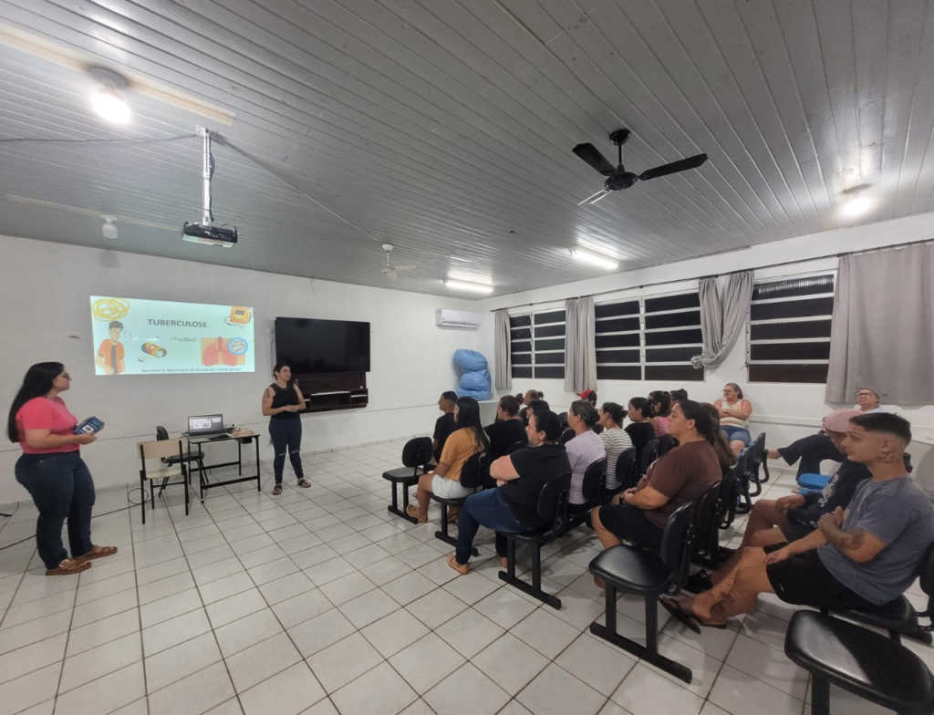 Timbé do Sul reforça alerta sobre tuberculose em escola