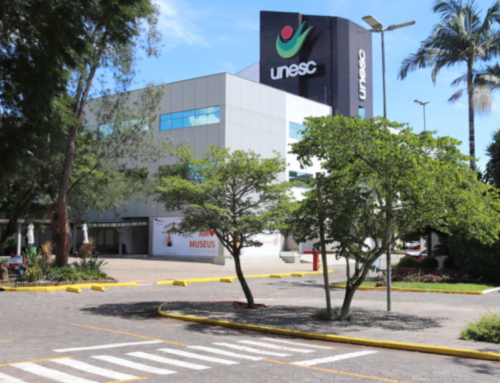 Programa leva combate à violência às escolas de SC