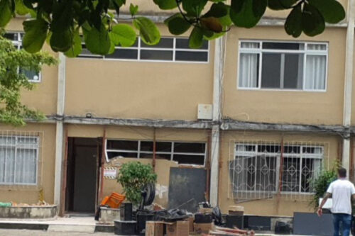 Moradores devem retirar pertences em 10 dias de prédio interditado em Itajaí