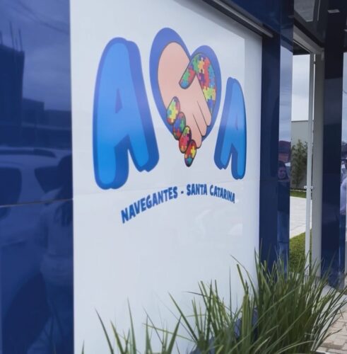 Leão do Bem: atendimento acolhedor e conscientização sobre autismo são prioridades da AMA de Navegantes
