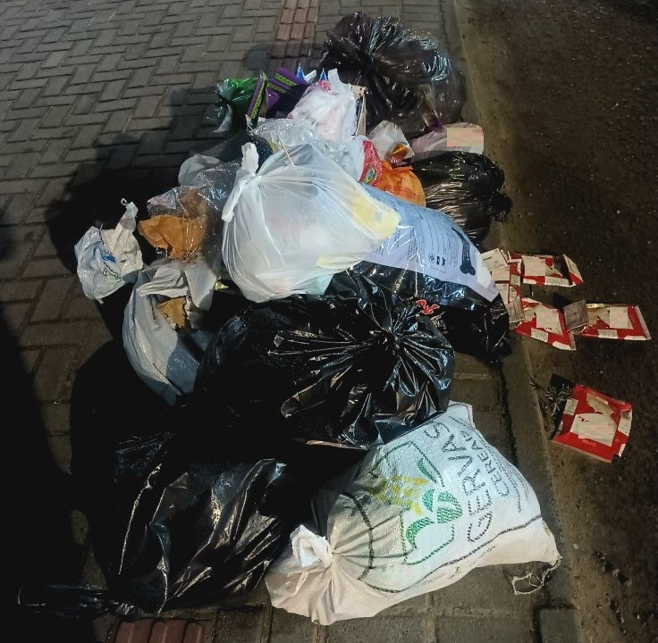 Contrato com empresa de coleta de lixo é rompido em Navegantes por descumprimento recorrente de obrigações