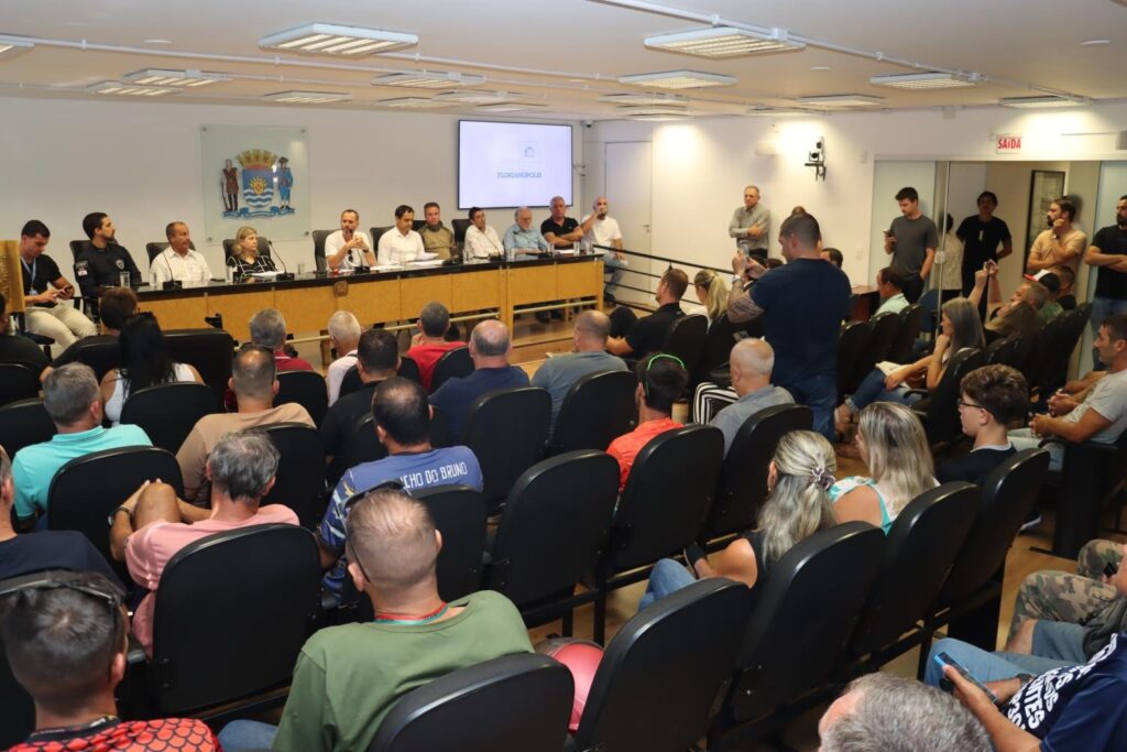 Audiência debate falta de estrutura em ranchos de pesca em Florianópolis