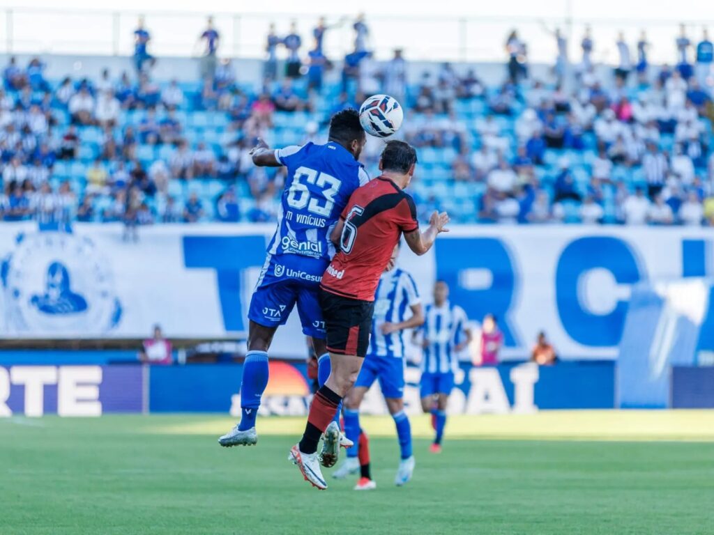 Avaí tenta quebrar tabu contra Atlético-GO na Série B