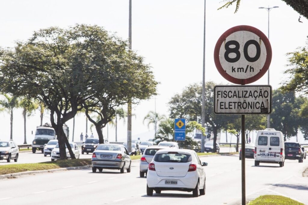 Beira-Mar Norte pode ter volta de radares em Florianópolis