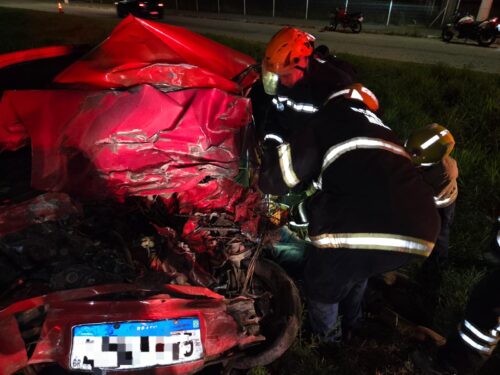 Colisão na BR-282 em Palhoça deixa um morto na madrugada