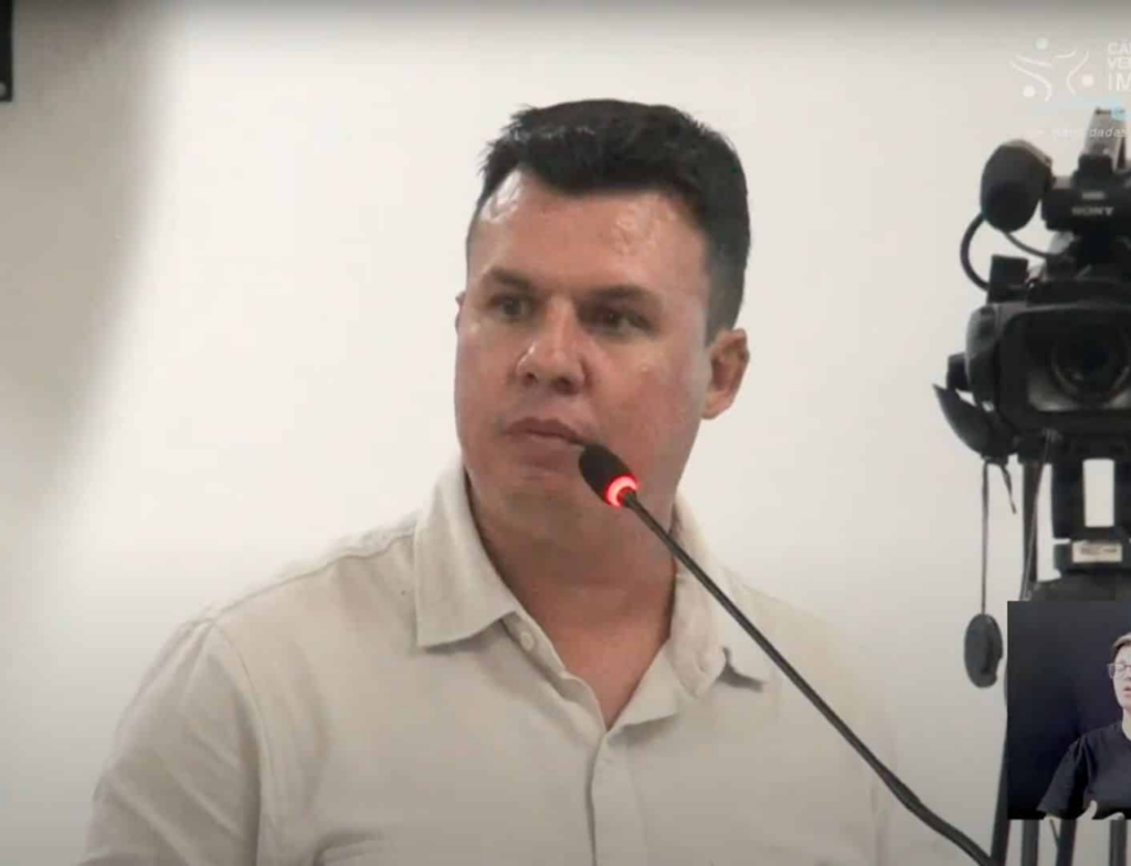 Vereador de Imbituba é indiciado por compra de votos