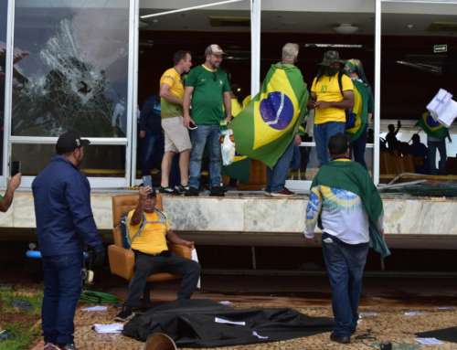 STF condena empresário de Santa Catarina a 14 anos por atos de 8 de janeiro