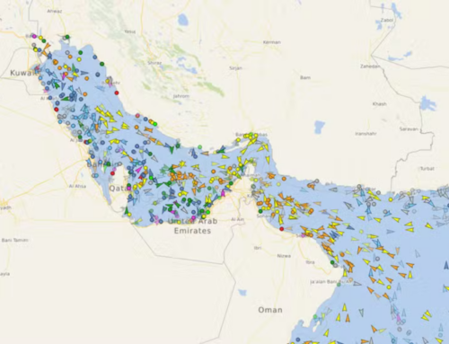 Tráfego no Estreito de Ormuz cresce após cessar-fogo