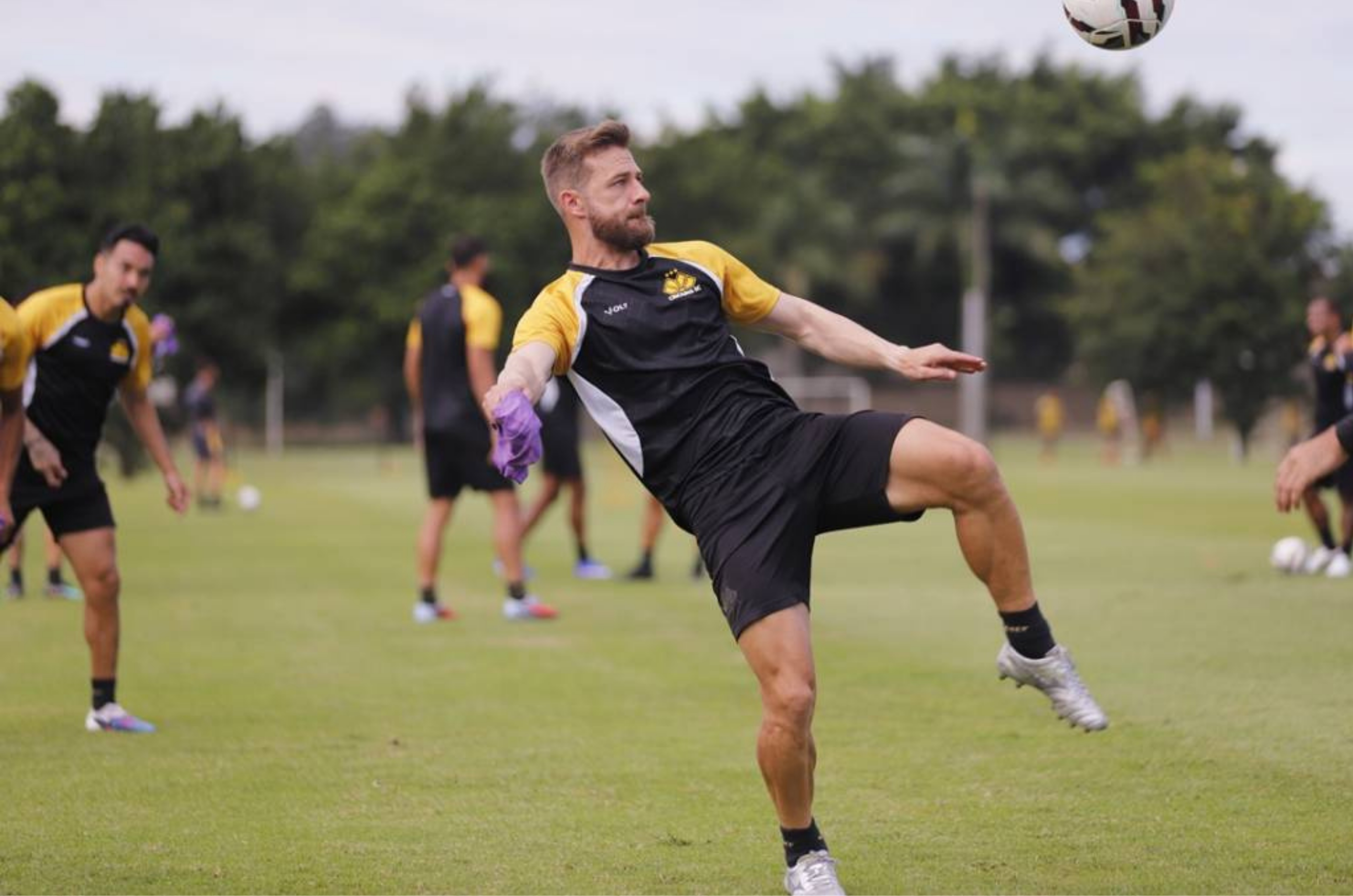 Criciúma ajusta time e mira vitória fora contra o Fortaleza