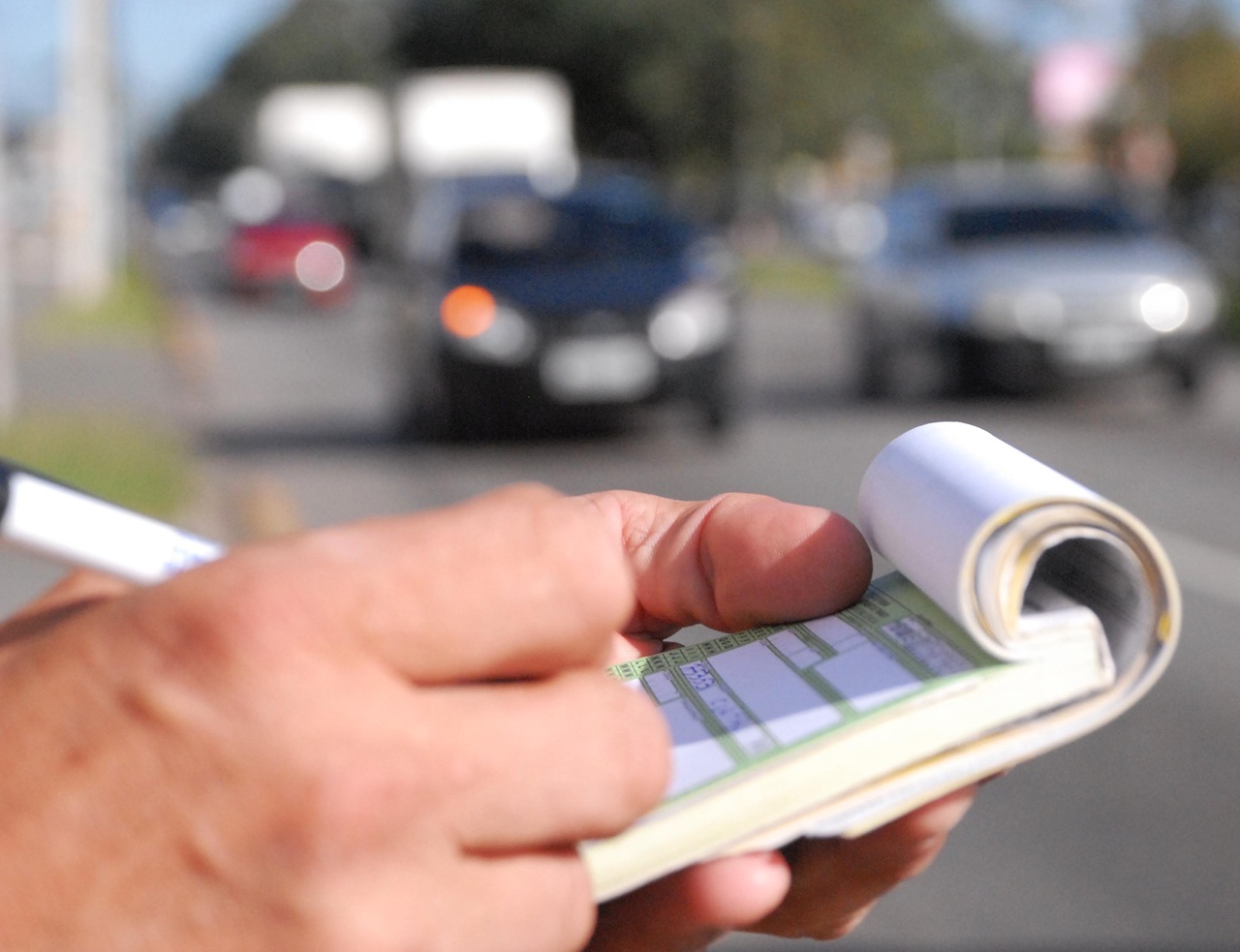 Mutirão oferece apoio para regularizar multas de trânsito em Itajaí