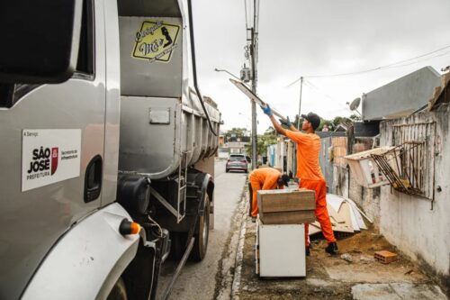 Descarte irregular de lixo pode gerar multa em São José