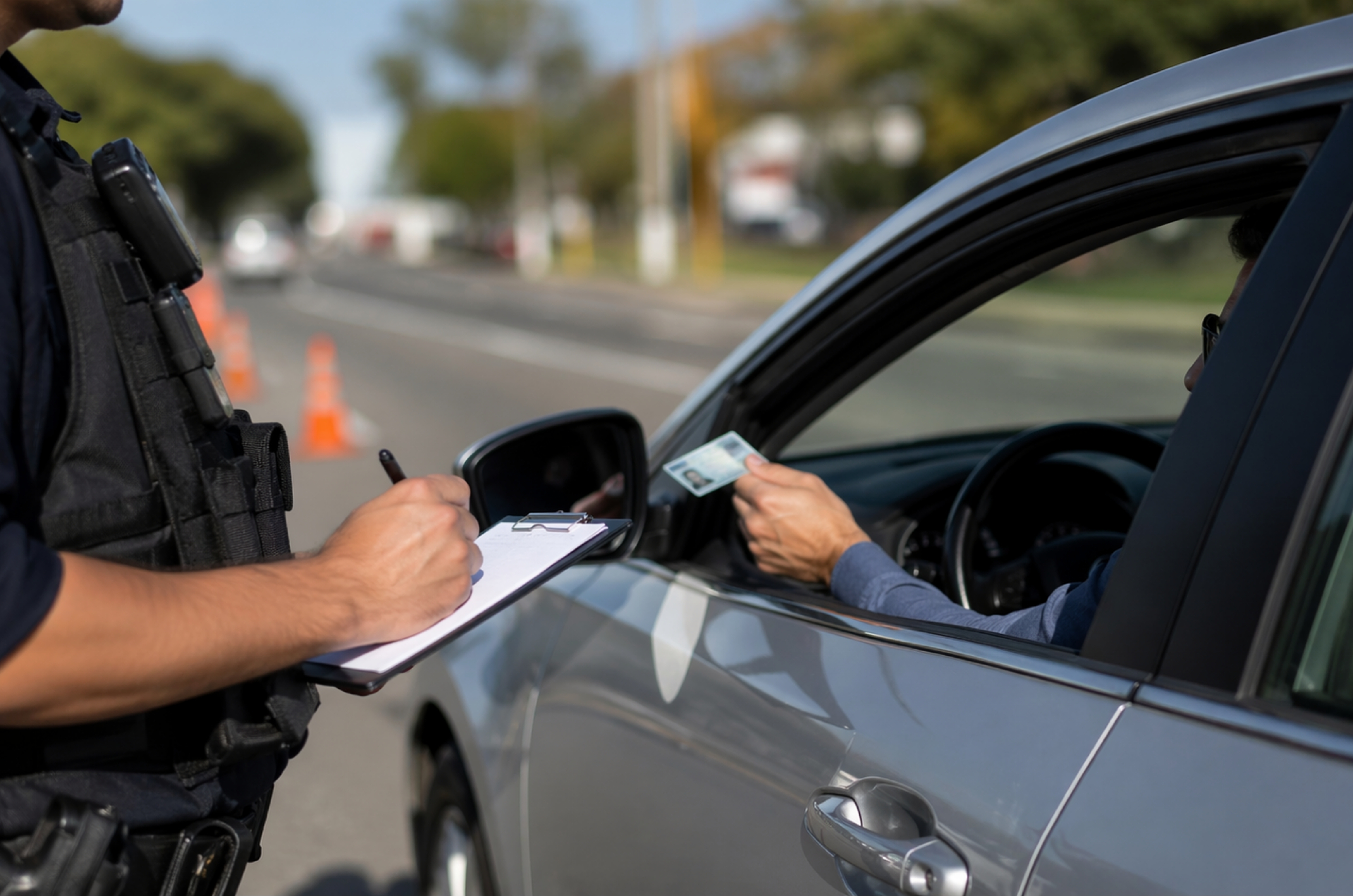 Dirigir sem CNH pode custar caro: multa chega a R$ 880