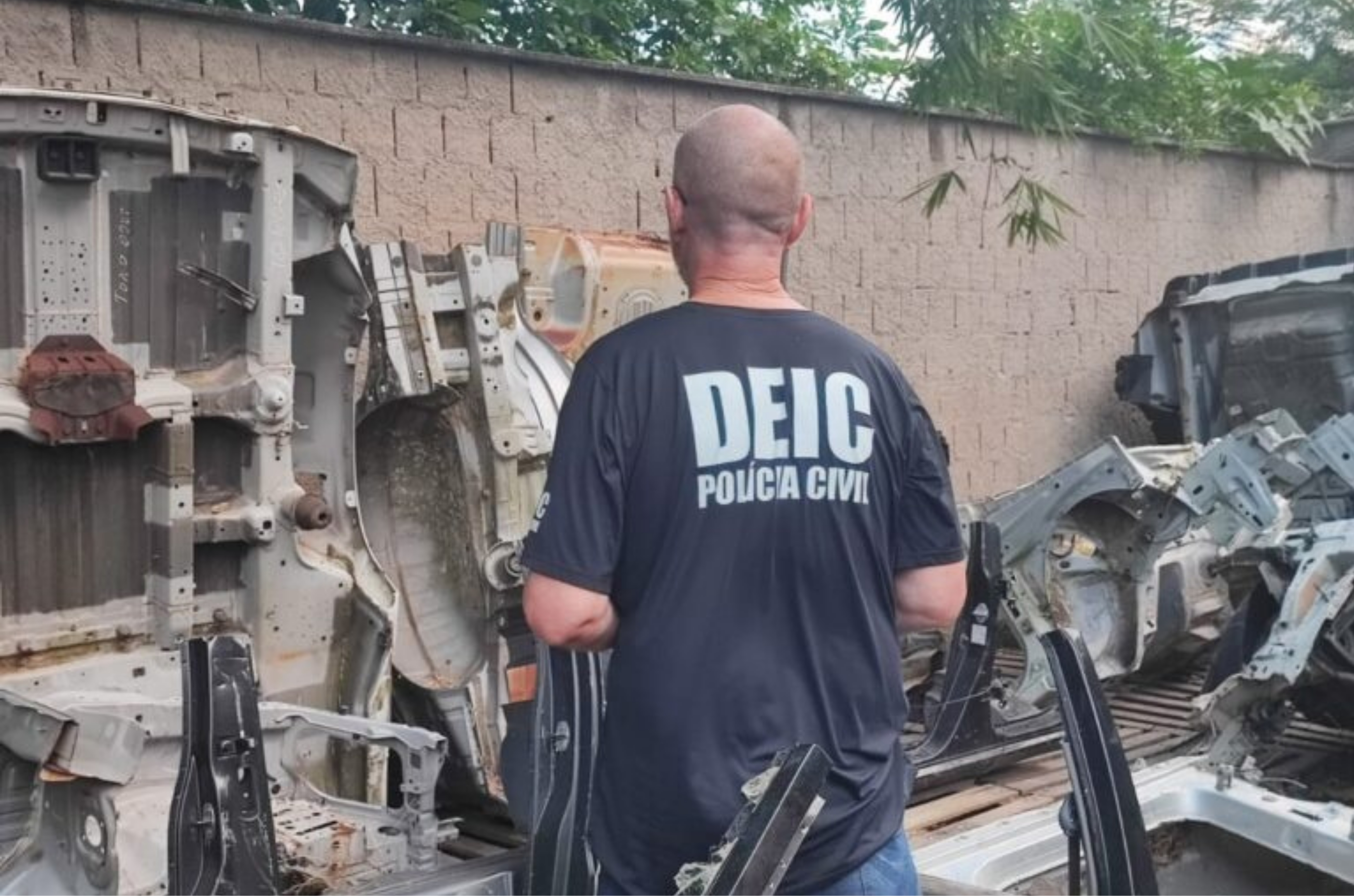Empresário é preso após polícia descobrir galpão secreto em Santa Catarina