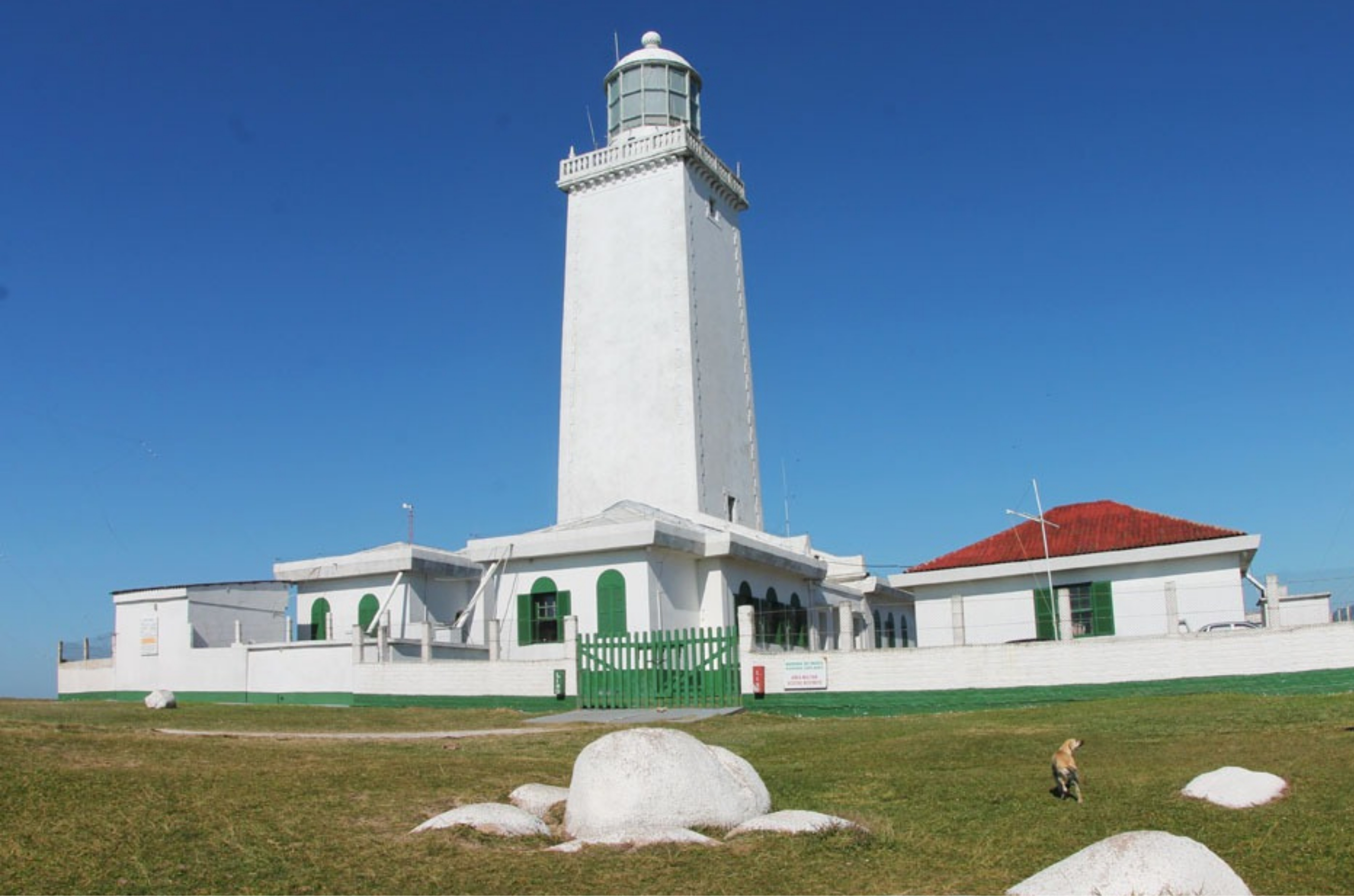 Farol de Santa Marta libera acesso interno no feriado; veja horários