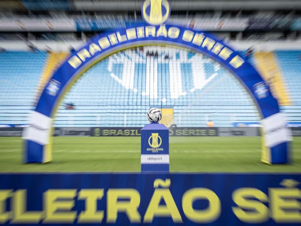 Avaí encara Ponte Preta na Ressacada pela Série B