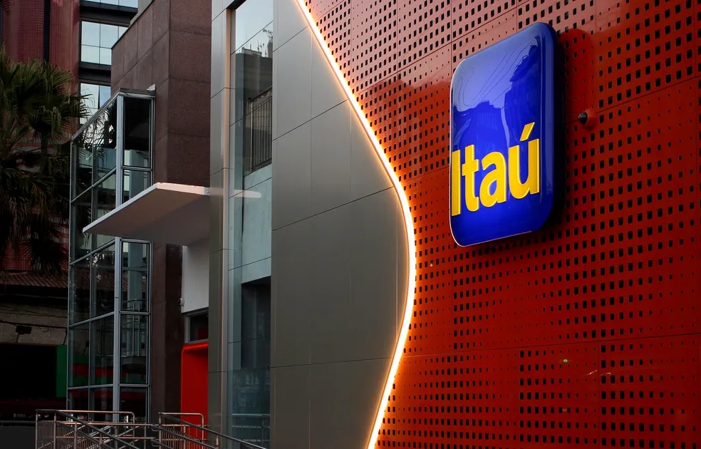 Itaú aprova fim do Itaucard e decisão impacta milhões de clientes