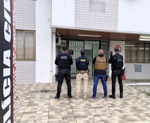 Operação contra rachas apreende motos e expõe esquema na Grande Florianópolis