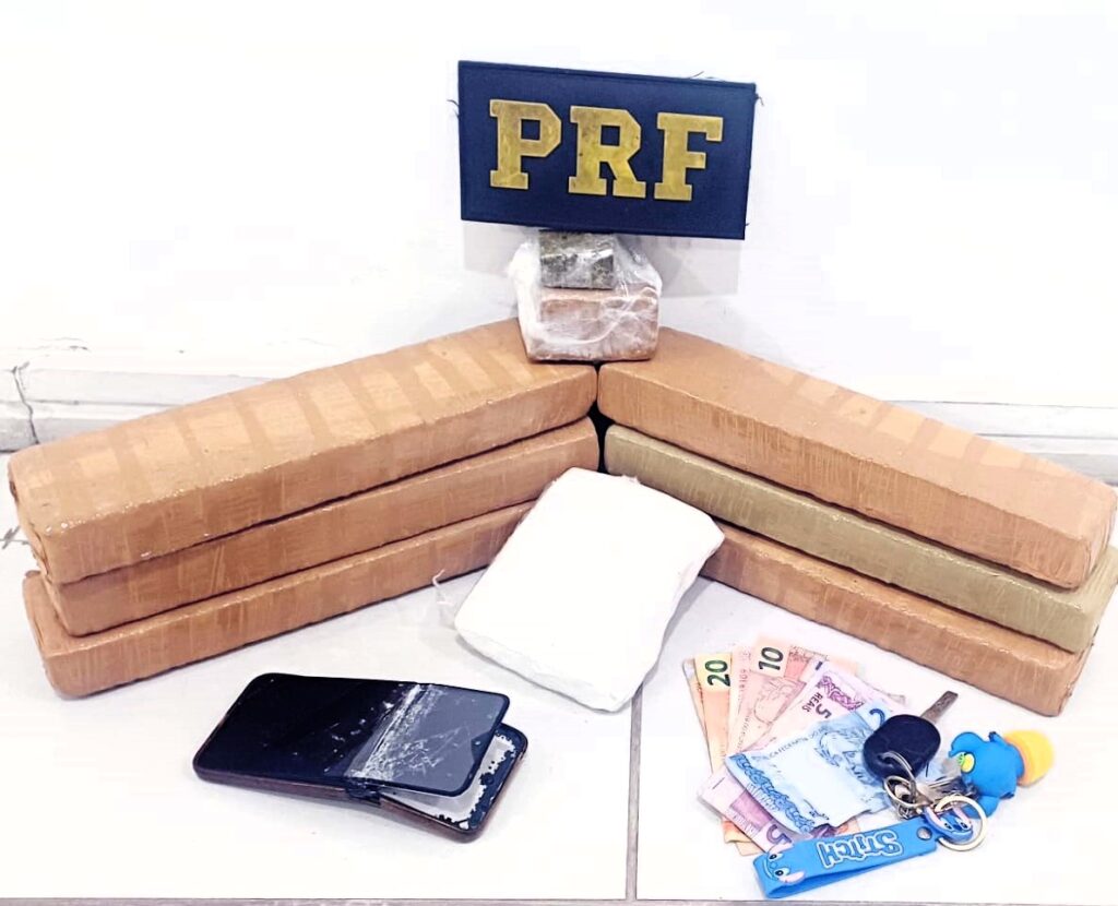 PRF prende homem com drogas na BR-101 em Imbituba