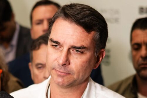 Quaest: Flávio Bolsonaro ultrapassa Lula pela 1ª vez em 2026