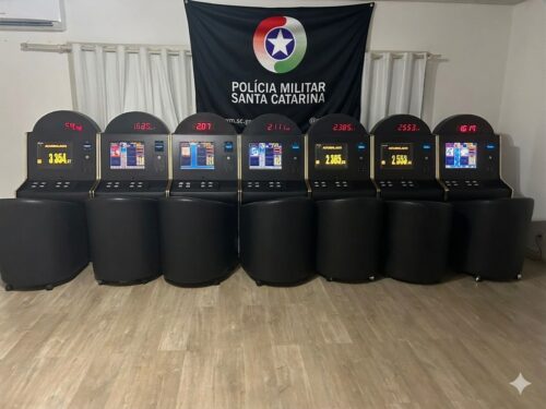 Casa de jogos de azar é fechada após três anos de funcionamento ilegal em Blumenau
