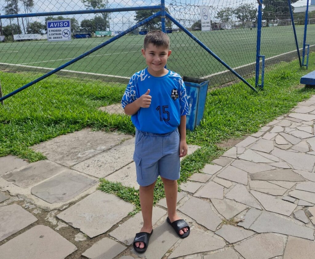 Pequeno talento de Navegantes é avaliado no Grêmio e segue em busca do sonho no futebol