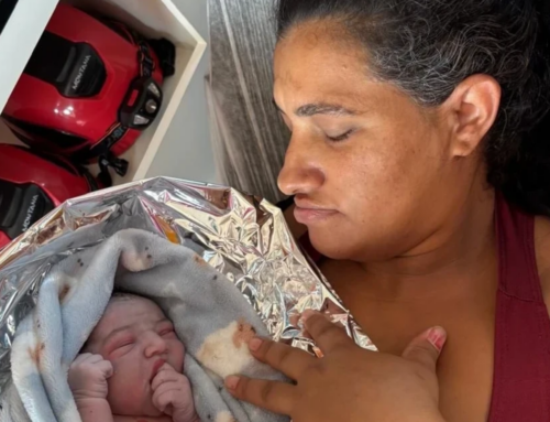 Bebê Valentina nasce dentro de carro a caminho do hospital em Jaguaruna