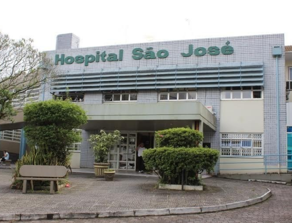 Hospital São José enfrenta superlotação em Criciúma
