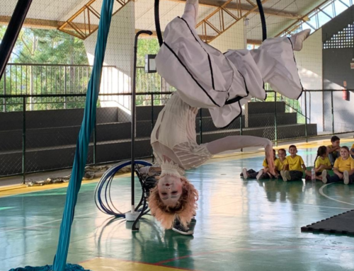 Circo chega às escolas de Sombrio com espetáculo gratuito