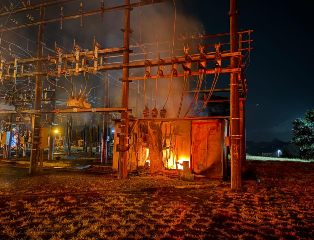 Incêndio atinge subestação da Celesc em cidade de SC