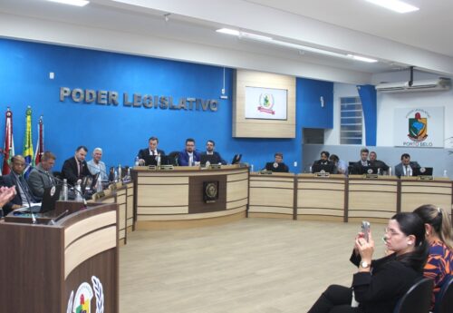 Prefeitura de Porto Belo de manifesta sobre compras de Iphones pela Câmara para vereadores do município