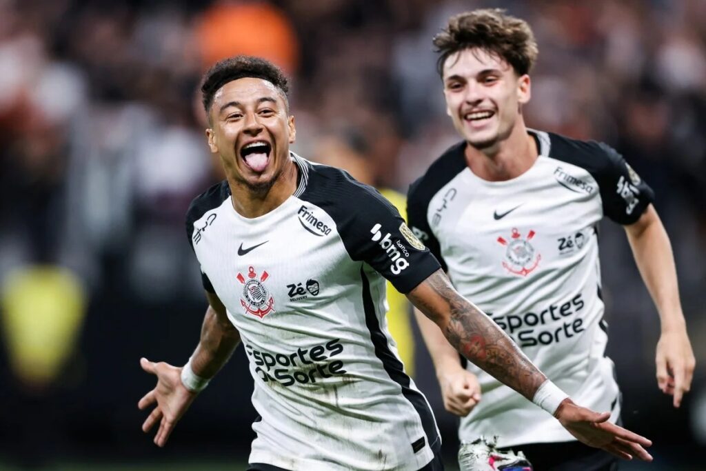 Corinthians pode garantir vaga hoje na Libertadores: veja horário e escalação