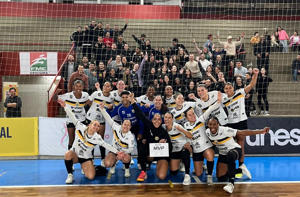 Criciúma atropela rival e embala na Liga Nacional de Handebol Feminino