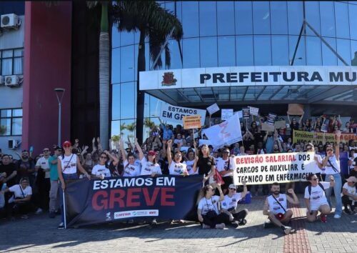 Greve em São José continua e servidores pressionam prefeitura
