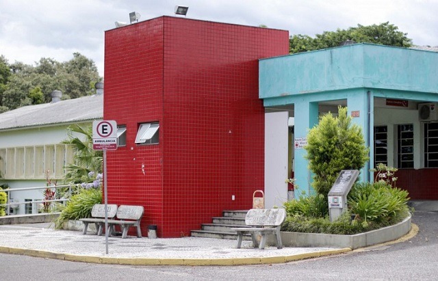 Hospital de Criciúma evita colapso após bloqueio milionário na Justiça