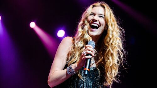 Joss Stone faz show gratuito em Florianópolis; veja acessos e horários