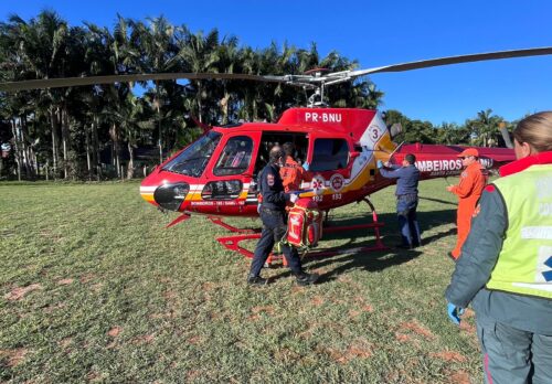 Jovem perde controle de moto e é socorrido de helicóptero em SC