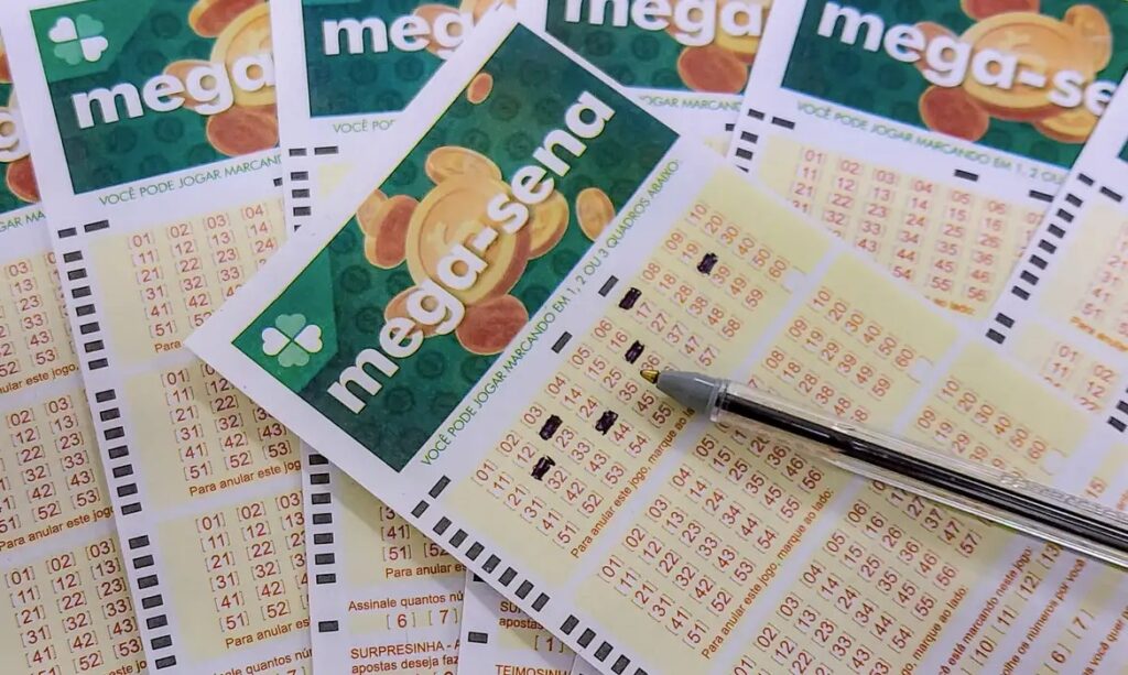 Mega-Sena acumula e prêmio dispara para R$ 36 milhões