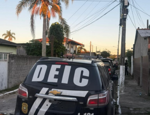 Operação prende suspeitos e mira chefes do tráfico em Florianópolis