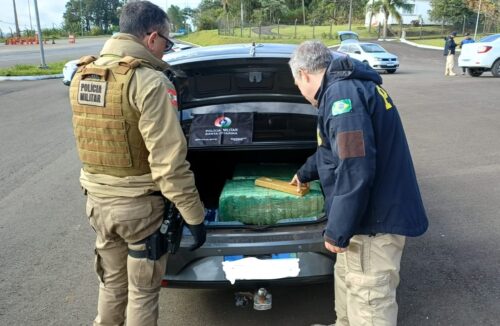 PRF apreende 360 kg de maconha e desmonta comboio na BR-282 em SC