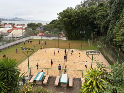 Programa educacional muda de endereço e amplia atendimento em Florianópolis